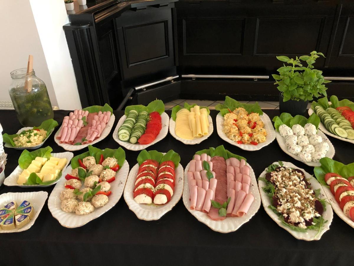 Great Polonia Ustka Bed & Breakfast Luaran gambar