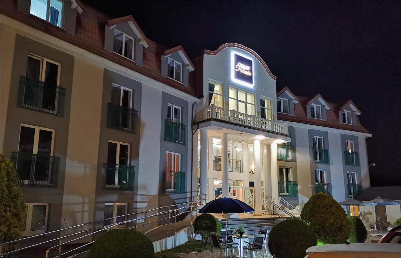 Great Polonia Ustka Bed & Breakfast Luaran gambar