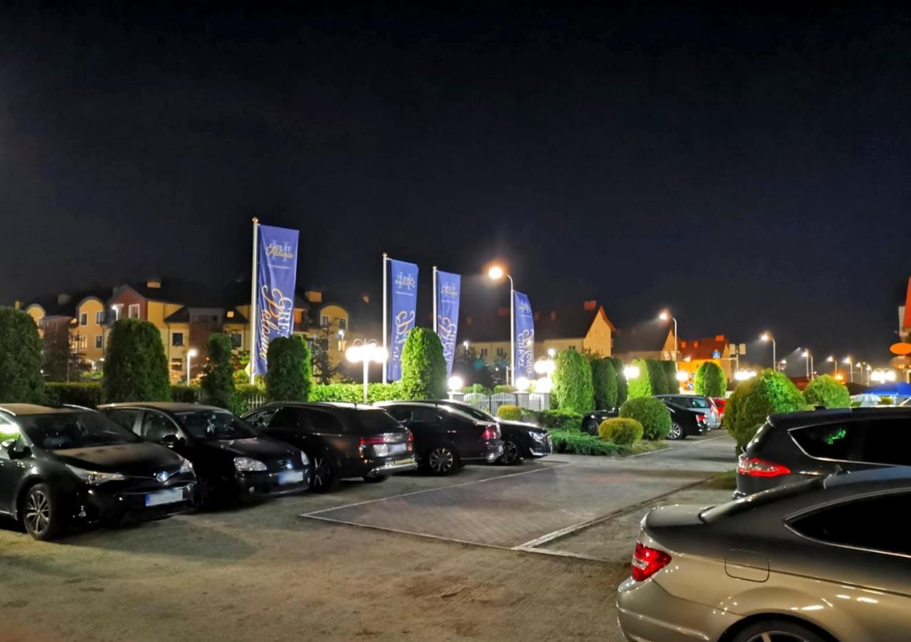 Great Polonia Ustka Bed & Breakfast Luaran gambar