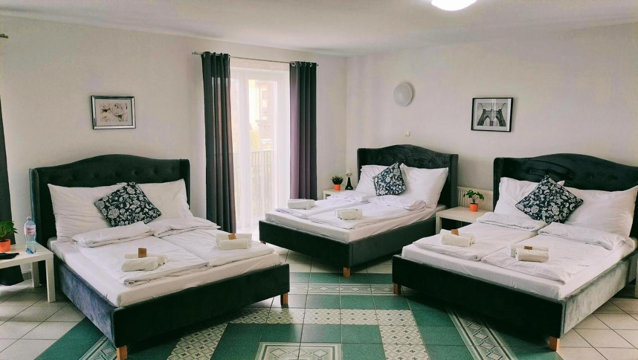 Great Polonia Ustka Bed & Breakfast Luaran gambar