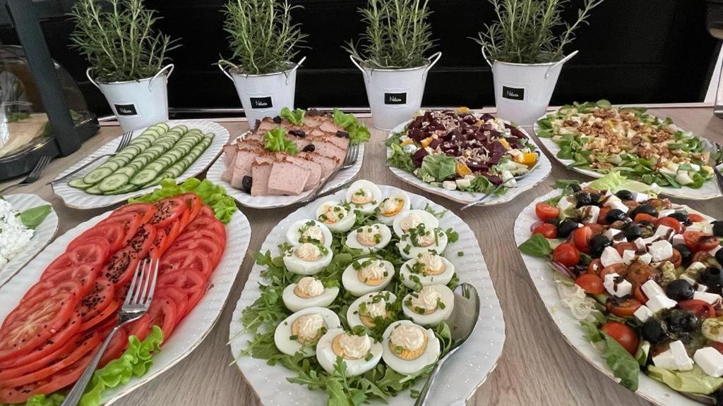Great Polonia Ustka Bed & Breakfast Luaran gambar
